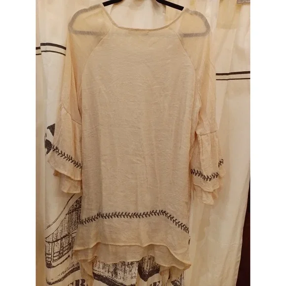 Indigo Soul Beige Embroidered Bell Sleeve Tunic Top XL - Picture 6 of 6